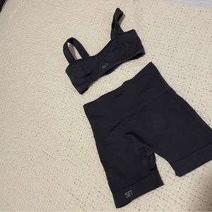 Set active matching workout set!